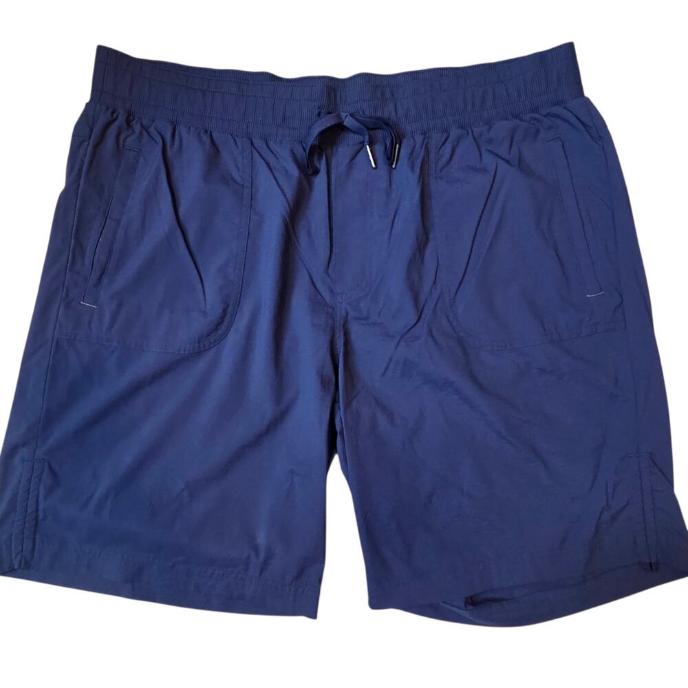 L.L. Bean Women's Vista Camp Shorts sz XL Nautical Navy Blue 8.5" Length Hiking